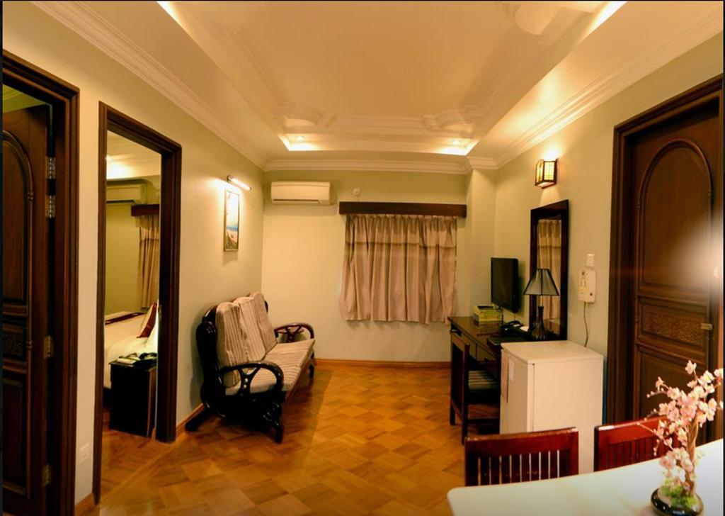 Hotel Shwe Gone Daing, Rangoon Eksteriør billede