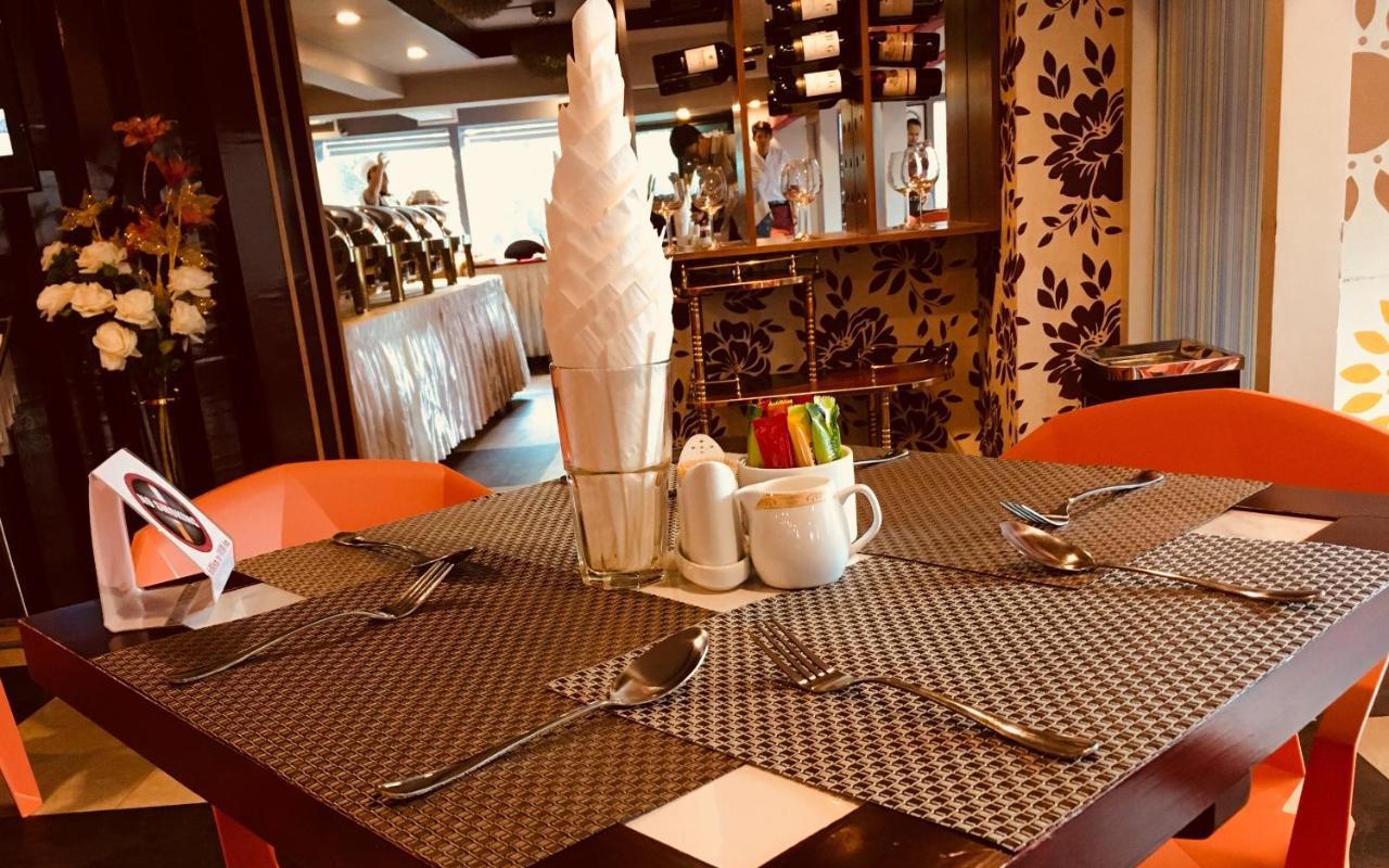 Hotel Shwe Gone Daing, Rangoon Eksteriør billede